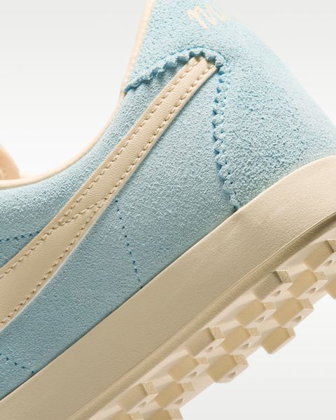 Оригинальные женские кроссовки Nike Astrograbber Suede "Glacier Blue/Muslin" (IQ7611-400) IQ7611-400 фото