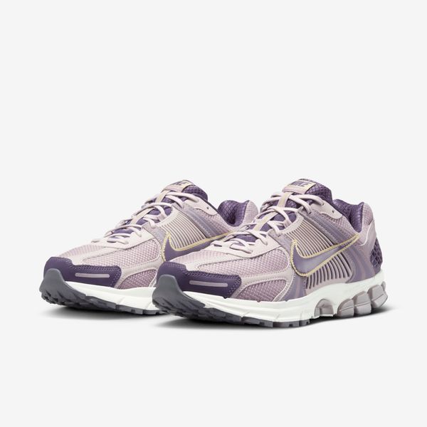 Оригінальні чоловічі кросівки Nike Zoom Vomero 5 "Platinum Violet/Light Violet Ore/Team Gold" (HQ3643-019) HQ3643-019 фото