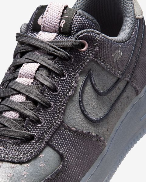 Оригінальні чоловічі кросівки Nike Air Force 1 '07 "Anthracite/Iron Grey/Light Violet Ore" (IQ0614-060) IQ0614-060 фото