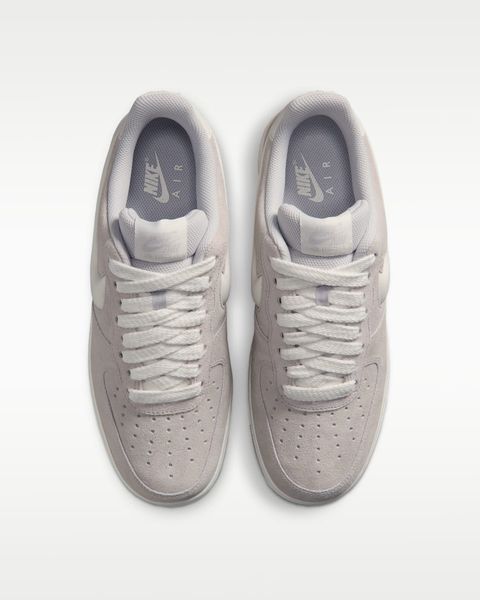 Оригінальні кросівки Nike Air Force 1 '07 LV8 "Vast Grey / Sail" (IU7592-078) IU7592-078 фото