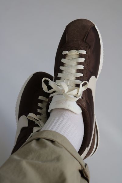 Оригинальные кроссовки Nike Cortez Textile "Baroque Brown/Sail/Light Orewood Brown" (HF0263-200) HF0263-200 фото