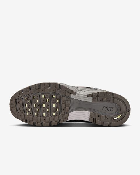 Оригинальные мужские кроссовки Nike P-6000 "Cave Stone/Medium Ash/Flat Pewter" (CD6404-202) CD6404-202 фото