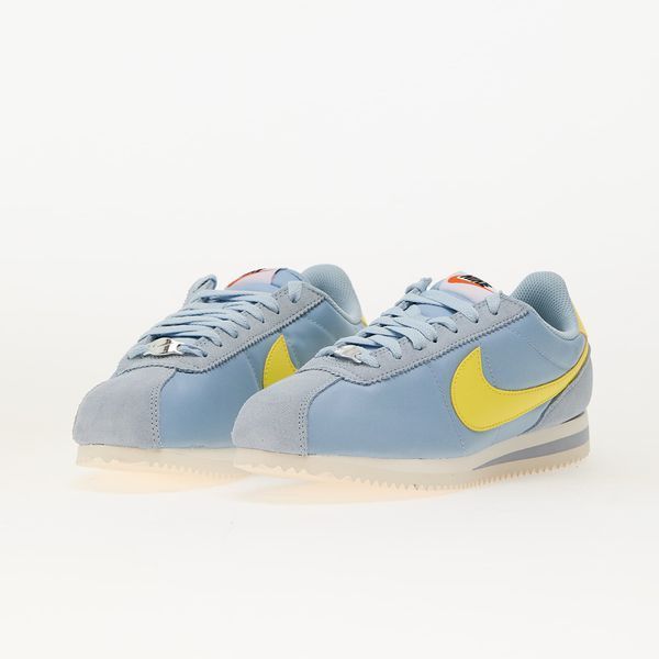 Оригинальные кроссовки Nike Wmns Cortez "Lt Armory Blue/ Lightening-Sail" (DZ2795-404) DZ2795-404 фото