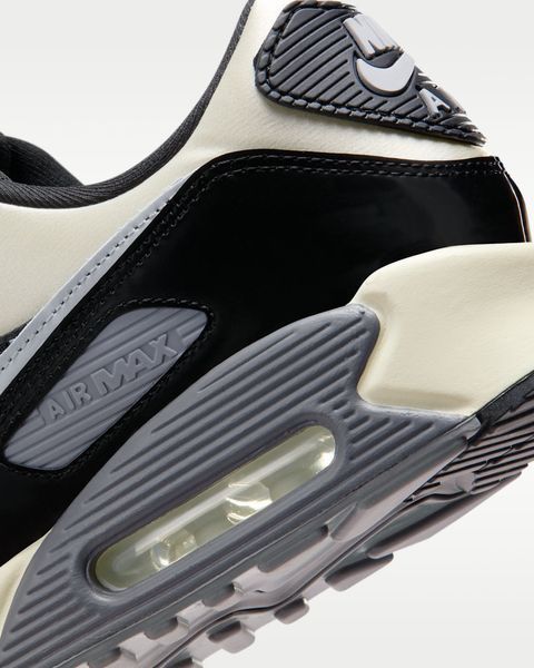 Оригінальні кросівки Nike Air Max 90 "Sail/Black/Anthracite/Light Smoke Grey" (IO4468-100) IO4468-100 фото