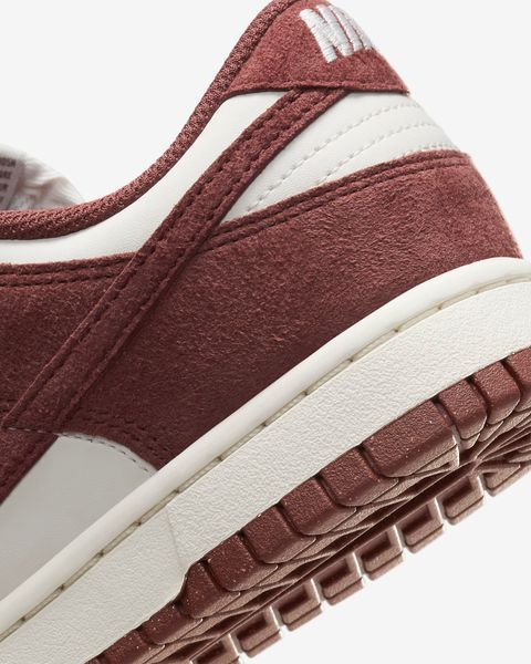 Оригінальні жіночі кросівки Nike Dunk Low "Phantom/Sail/White/Red Sepia" (HJ7673-001) HJ7673-001 фото