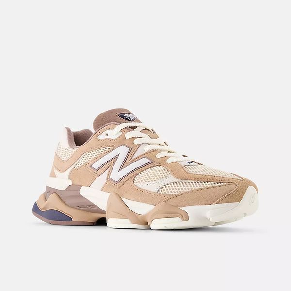 Оригінальні кросівки New Balance 9060 "Earth Shadow/Flat Taupe/Bisque" (U9060ETN) U9060ETN фото