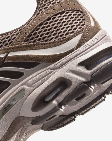 Оригінальні чоловічі кросівки Nike Air Max Moto 2K "Ironstone/College Grey/Velvet Brown" (IQ4924-004) IQ4924-004 фото
