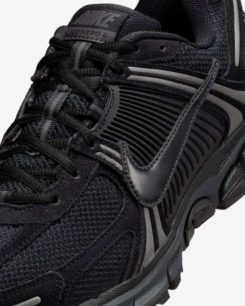 Оригинальные мужские кроссовки Nike Zoom Vomero 5 "Black/Anthracite/Metallic Dark Grey" (HF1553-001) HF1553-001 фото