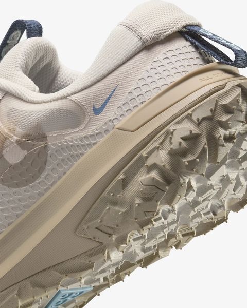 Оригінальні чоловічі кросівки Nike ACG Mountainfly Low 2 "Light Orewood Brown/Light Bone/Khaki" (DV7903-101) DV7903-101 фото
