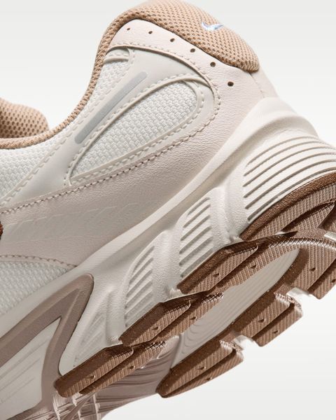 Оригинальные кроссовки Nike V5 RNR "Sail/Pale Ivory/Aluminum/Light British Tan" (IR7541-121) IR7541-121 фото