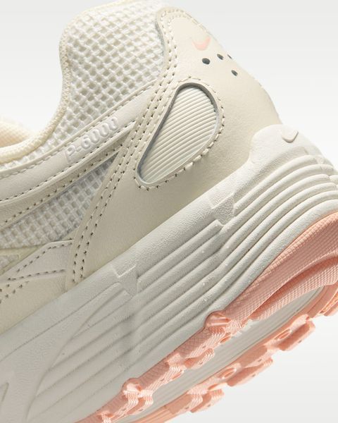 Оригинальные кроссовки Nike P-6000 "Sail/Soft Pearl/Arctic Orange" (IR1215-101) IR1215-101 фото