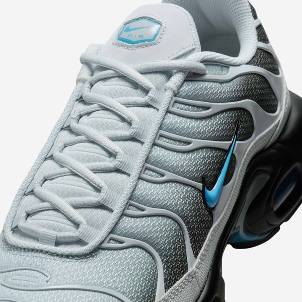 Оригинальные мужские кроссовки Nike Air Max Plus "Pure Platinum/Dark Smoke Grey/Black/University Blue" (DM0032-015) DM0032-015 фото