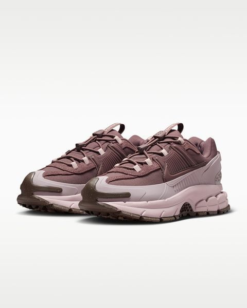 Оригінальні жіночі кросівки Nike Zoom Vomero Roam "Tattoo/Particle Rose/Silt Red" (HQ2181-501) HQ2181-501 фото