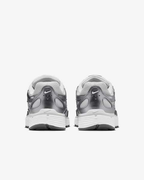 Оригинальные кроссовки Nike Wmns P-6000 SE "Grey Fog/Metallic Cool Grey" (IO3496-001) IO3496-001 фото