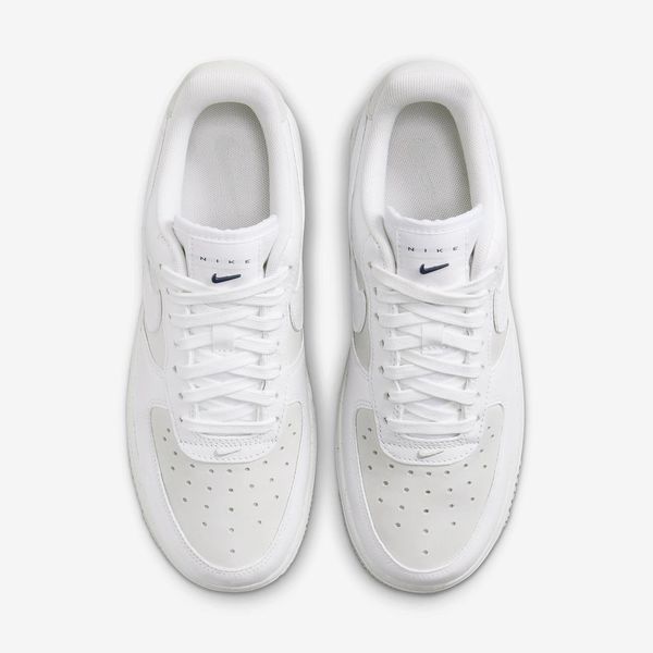 Оригінальні жіночі кросівки Nike Wmns Air Force 1 '07 LX "White/Light smoke grey/Photon" (DZ2708-102) DZ2708-102 фото