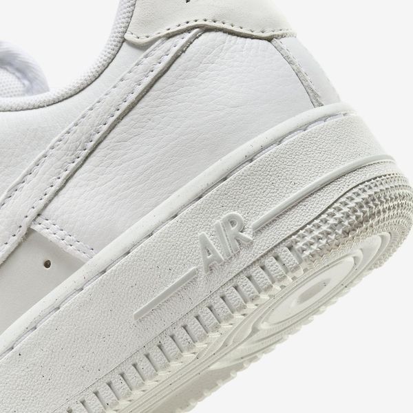 Оригінальні жіночі кросівки Nike Wmns Air Force 1 '07 LX "White/Light smoke grey/Photon" (DZ2708-102) DZ2708-102 фото