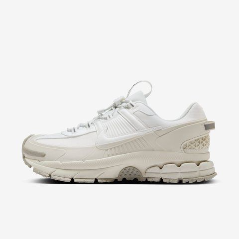 Оригинальные мужские кроссовки Nike Zoom Vomero Roam "Summit White/Light Bone/Light Iron Ore" (HV5951-100) HV5951-100 фото