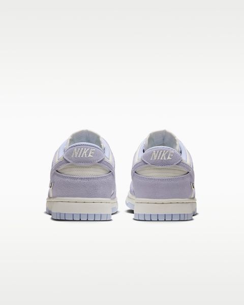 Оригінальні кросівки Nike Dunk Low Suede "Palest Purple/Sail/Metallic Silver" (IO4244-500) IO4244-500 фото