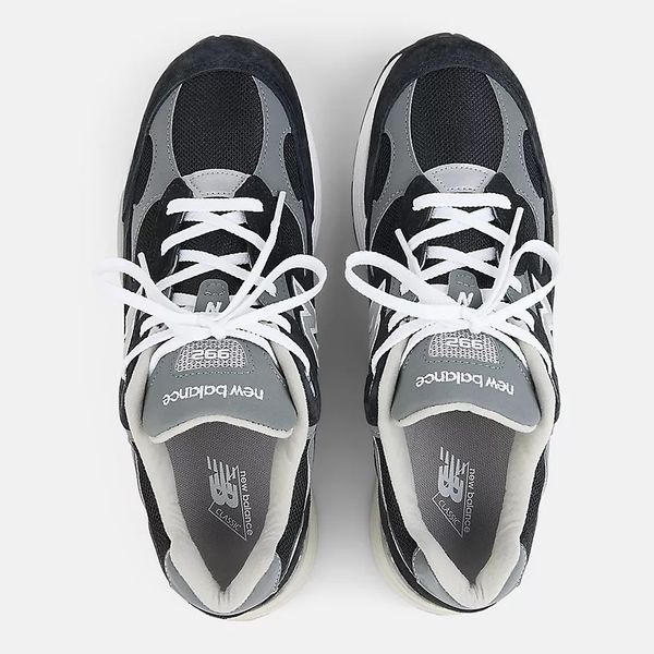 Оригинальные кроссовки New Balance 992 Made In USA "Black / Grey / White" (U992BK) U992BK фото
