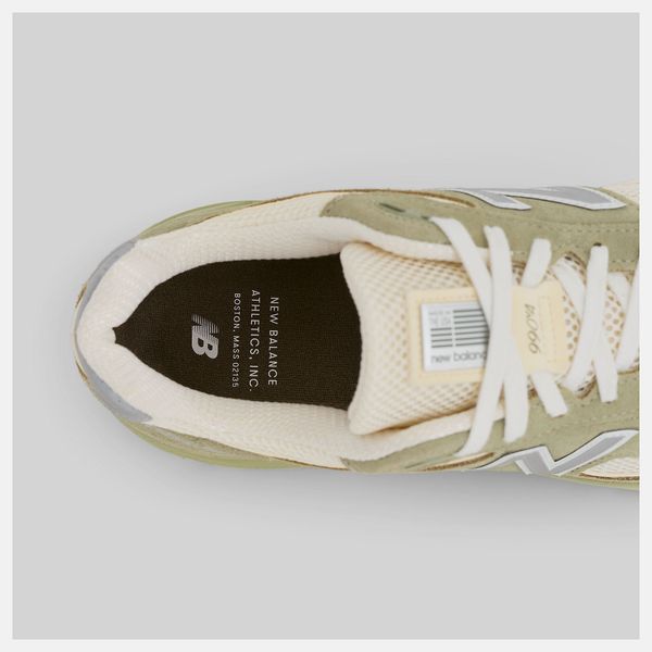 Оригінальні кросівки New Balance 990v4 Made in USA "Olive leaf / Permafrost / Light Olive" (U9901MX) U9901MX фото