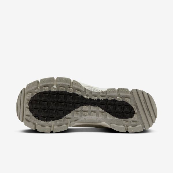Оригінальні чоловічі кросівки Nike Zoom Vomero Roam "Summit White/Light Bone/Light Iron Ore" (HV5951-100) HV5951-100 фото
