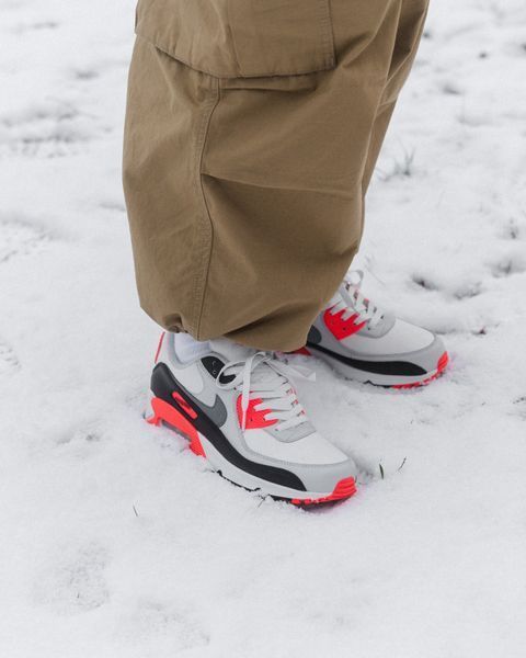 Оригинальные мужские кроссовки Nike Air Max 90 Gore-Tex "Summit White/Bright Crimson/Cool Grey" (FD5810-101) FD5810-101 фото