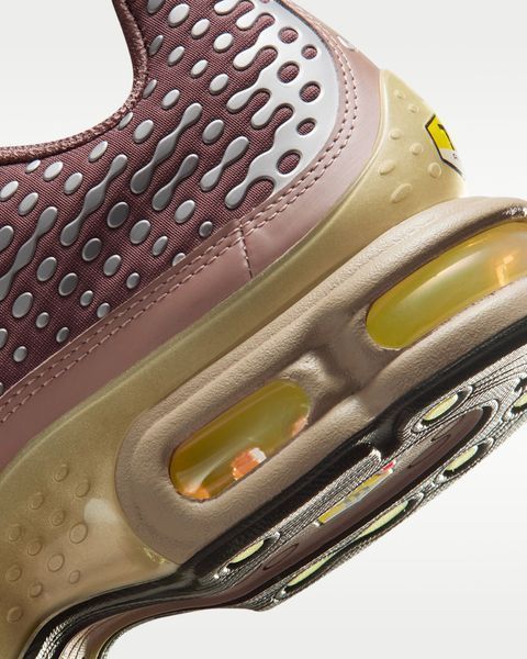 Оригінальні чоловічі кросівки Nike Air Max Plus VII Kylian Mbapp&eacute; "Plum Eclipse/Metallic Gold Grain/Black" (HQ2197-200) HQ2197-200 фото