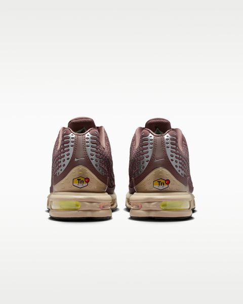 Оригінальні чоловічі кросівки Nike Air Max Plus VII Kylian Mbapp&eacute; "Plum Eclipse/Metallic Gold Grain/Black" (HQ2197-200) HQ2197-200 фото