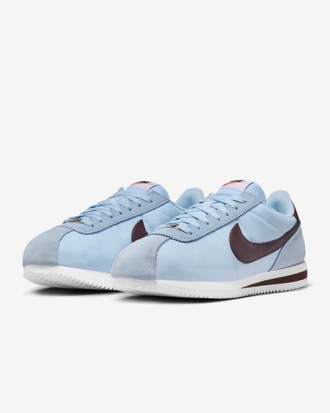 Оригінальні кросівки Nike Wmns Cortez Textile "Celestine Blue/White/Burgundy Crush" (DZ2795-405) DZ2795-405 фото