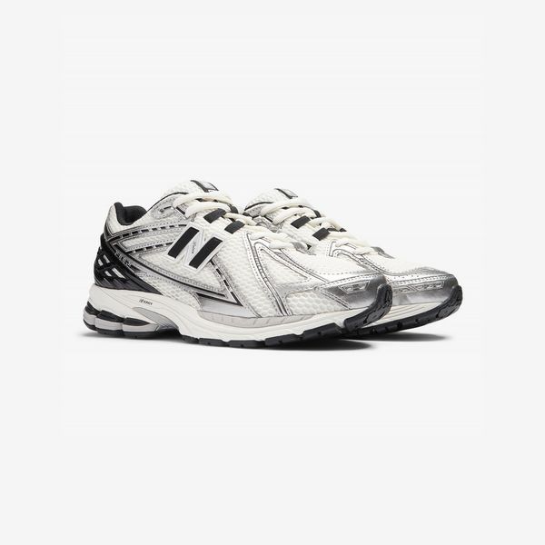 Оригінальні кросівки New Balance 1906R "Silver Metallic / Black" (M1906RER) M1906RER фото