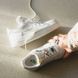 Оригінальні жіночі кросівки Nike Air Force 1 Low Premium "Light Bone / Light Bone / Kelly Green" (DN5463-001) DN5463-001 фото 7