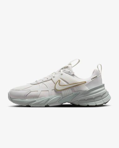 Оригінальні кросівки Nike V2K Run GORE-TEX "Platinum Tint/Summit White/Light Silver/Platinum Tint" (FZ2622-004) FZ2622-004 фото