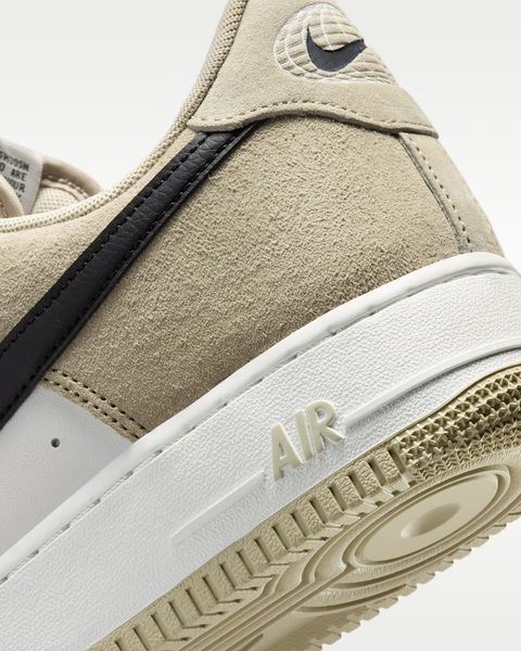 Оригинальные кроссовки Nike Air Force 1 '07 LV8 "Summit White / Desert Khaki / Black" (IU7546-121) IU7546-121 фото