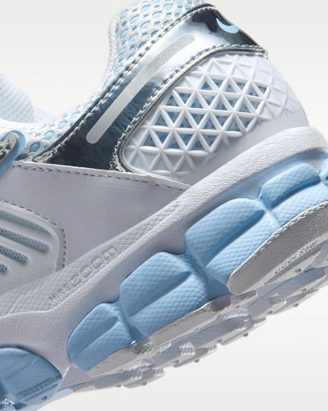Оригинальные кроссовки Nike Zoom Vomero 5 "White/Aluminum/Football Grey/Metallic Silver" (IV4311-100) IV4311-100 фото