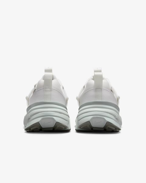 Оригинальные кроссовки Nike V2K Run GORE-TEX "Platinum Tint/Summit White/Light Silver/Platinum Tint" (FZ2622-004) FZ2622-004 фото