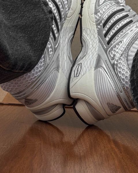 Оригинальные кроссовки adidas Adistar Control 5 "Silver Metallic/ Grey One/ Core Black" (JQ4168) JQ4168 фото
