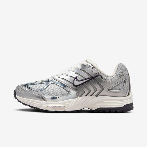 Оригінальні жіночі кросівки Nike Wmns Air Pegasus 2005 "Photon Dust / Chrome / Sail" (HJ7310-025) HJ7310-025 фото