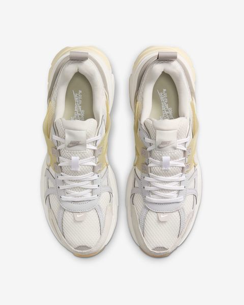 Оригинальные женские кроссовки Nike Wmns V2k Run "Phantom/Light Khaki/College Grey/White" (HV4314-030) HV4314-030 фото