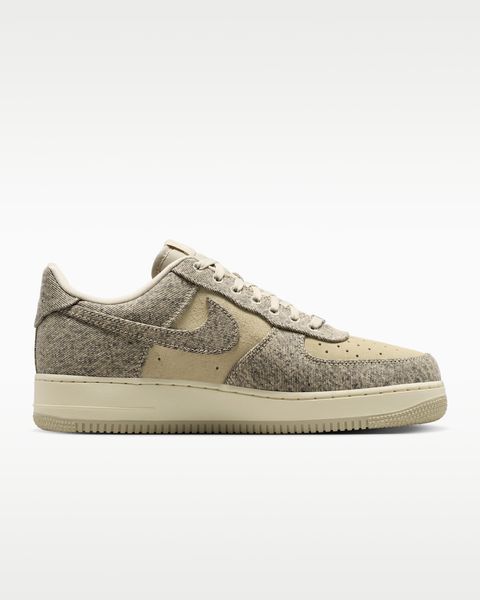 Оригінальні чоловічі кросівки Nike Air Force 1 '07 LV8 "Denim" "Desert Khaki/Light Khaki/Metallic Silver" (IR0951-201) IR0951-201 фото