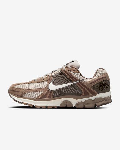 Оригинальные мужские кроссовки Nike Zoom Vomero 5 "College Grey/Mink Brown/Light Orewood Brown/Sail" (HF1553-004) HF1553-004 фото