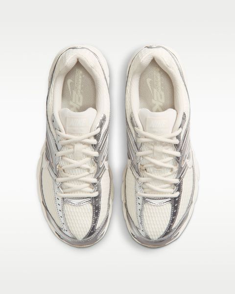 Оригінальні кросівки Nike Air Max Moto 2k "Pale Ivory/Metallic Silver/Light Orewood Brown" (HQ2056-108) HQ2056-108 фото