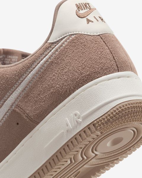 Оригинальные мужские кроссовки Nike Air Force 1 '07 LV8 "Mink Brown/Sail" (HJ4465-200) HJ4465-200 фото