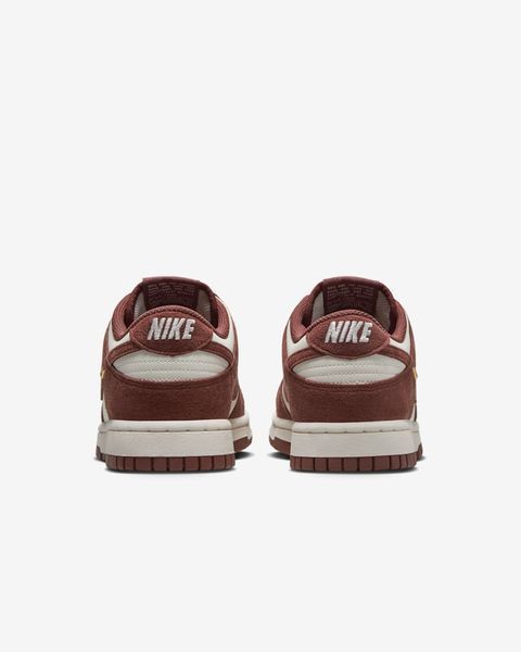 Оригінальні кросівки Nike Wmns Dunk Low "Sail/Metallic Gold/Red Sepia" (IB4417-104) IB4417-104 фото