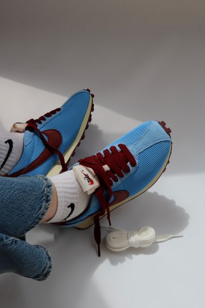Оригінальні кросівки Nike Wmns LD-1000 "University Blue/Sail/Light Khaki/Dark Team Red" (IB3483-400) IB3483-400 фото