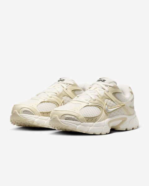 Оригінальні кросівки Nike V5 RNR "Coconut Milk/Sail" (IO0464-101) IO0464-101 фото