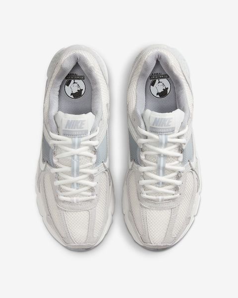 Оригинальные кроссовки Nike Wmns Zoom Vomero 5 "Pure Platinum/Platinum Tint/Wolf Grey/Summit White" (HQ0458-001) HQ0458-001 фото