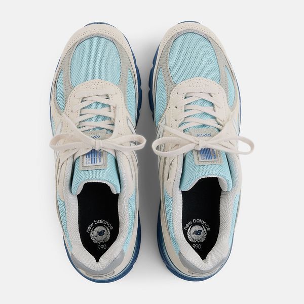 Оригінальні кросівки New Balance 990v4 Made in USA "Moonbeam / Cloude Blue" (U990MB4) U990MB4 фото