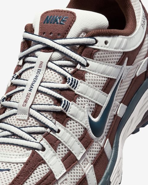 Оригінальні кросівки Nike Wmns P-6000 "Phantom/Baroque Brown/Metallic Summit White/Armory Navy" (HV8972-001) HV8972-001 фото