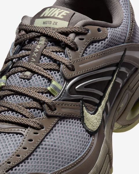 Оригінальні кросівки Nike Wmns Air Max Moto 2k "Cave Stone/Cement Grey/Metallic Cool Grey" (IM7371-289) IM7371-289 фото