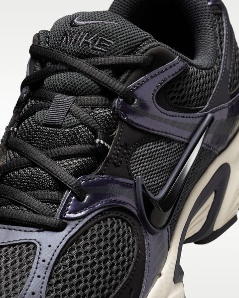 Оригинальные мужские кроссовки Nike V5 RNR "Off Noir / Gridiron / Metallic Silver / Black" (HJ5228-013) HJ5228-013 фото